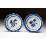 A PAIR OF CHINESE BLUE AND WHITE 'FLOWER GARLAND' PLATES, QING DYNASTY, QIANLONG 1736 - 1795