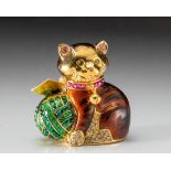 AN ESTEE LAUDER SOLID PERFUME COMPACT, CUDDLY KITTEN - DESIGNED BY JUDITH LEIBER, 2004