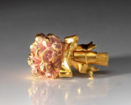 AN ESTEE LAUDER SOLID PERFUME COMPACT, FLOWERING BOUQUET, 2000