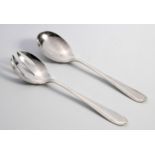 A PAIR OF DUTCH SALAD SERVERS, GERRITSEN AND VAN KEMPEN, GRONINGEN, 1945