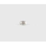 A CERTIFIED 0.5150CTS EMERALD-CUT DIAMOND, UNMOUNTED
