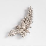 A DIAMOND BROOCH