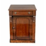 A VICTORIAN MAHOGANY CABINET