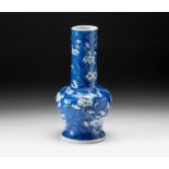 A CHINESE BLUE AND WHITE "HAWTHORN PATTERN" VASE, QING DYNASTY, 19TH CENTURY
