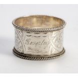 A VICTORIAN SILVER NAPKIN RING, MITCHELL BOSLEY AND CO, BIRMINGHAM, 1898