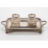 A GEORGE V SILVER INKWELL, THOMAS BRADBURY AND SONS LTD, LONDON, 1912