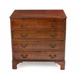 A GEORGE III MAHOGANY CHEST OF DRAWERS