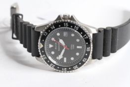 *TO BE SOLD WITHOUT RESERVE* AVIA MARINER DIVER WATCH REFERENCE 107001, black dial, red centre