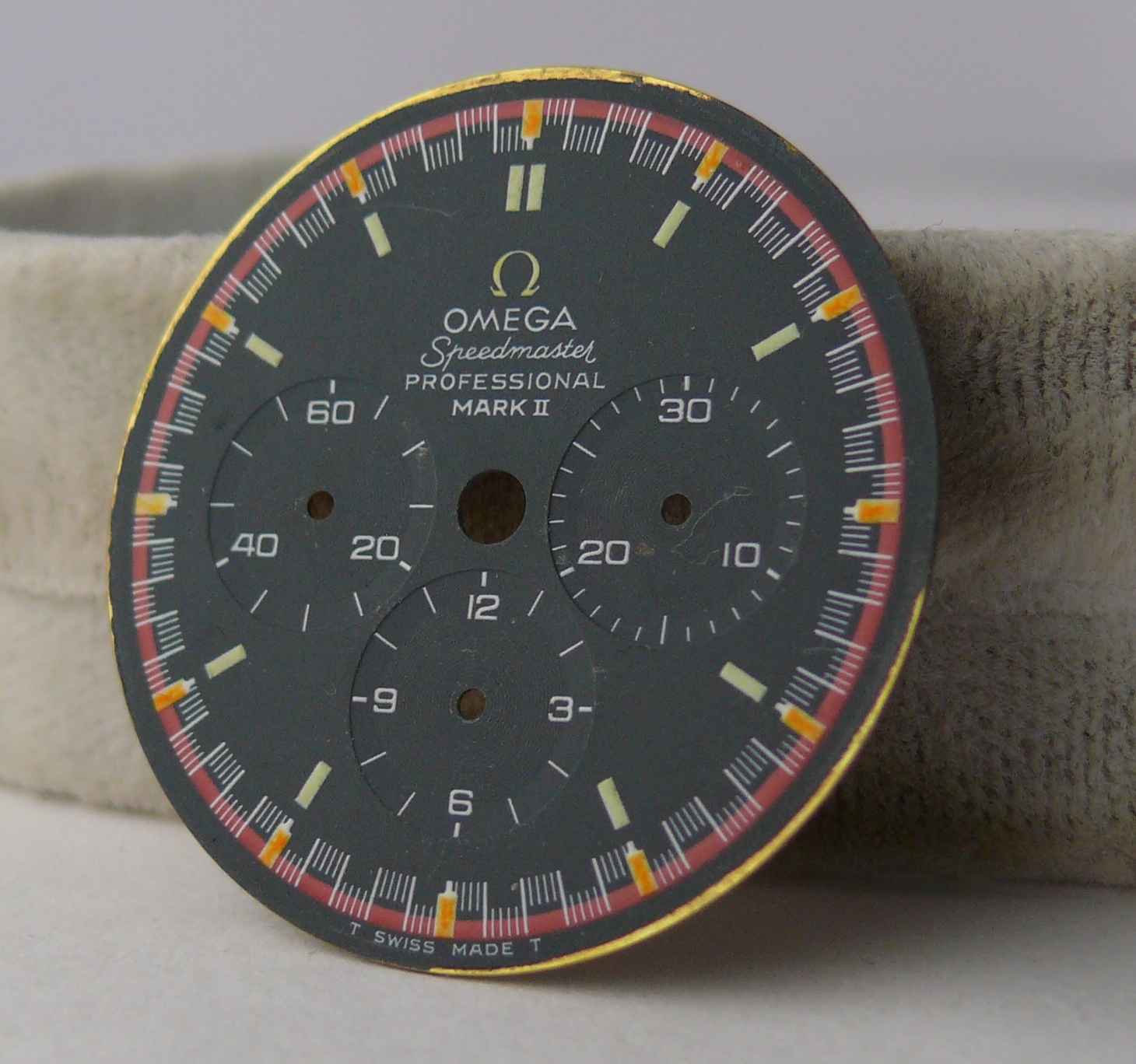 Vintage Omega Speedmaster Dial. Please note dial is in fair condition for its age. Please note there - Image 2 of 5