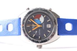 VINTAGE HEUER SKIPPER AUTOMATIC CHRONOGRAPH, circular blue dial with baton hour markers, orange