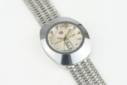 RADO DIASTAR DAY DATE WRISTWATCH, circular silver dial with hour markers and hands, 35mm stainless