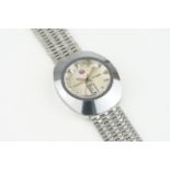RADO DIASTAR DAY DATE WRISTWATCH, circular silver dial with hour markers and hands, 35mm stainless