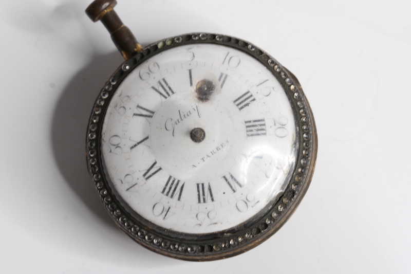 EARLY VERGE GILT POCKET WATCH WITH PORTRAIT CASE BACK