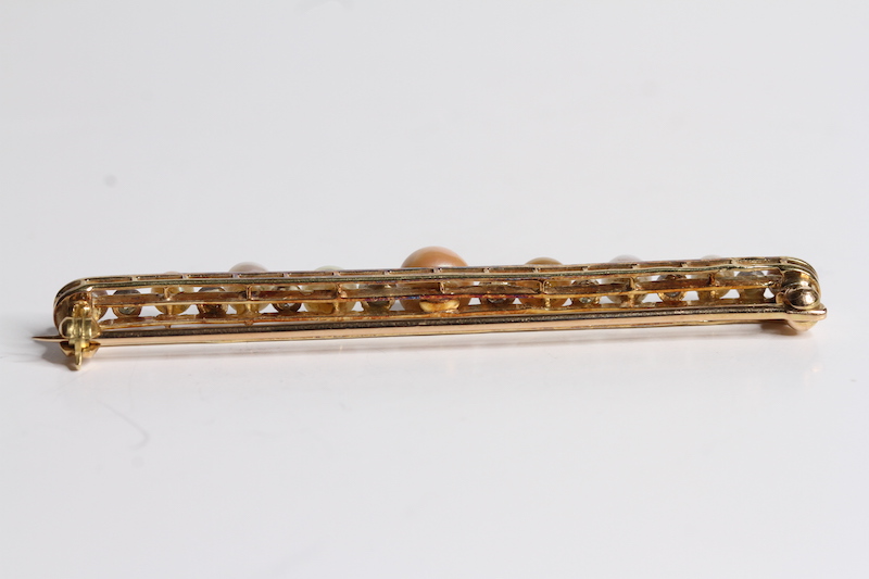18ct Bar brooch with pearls and diamonds - Image 3 of 3