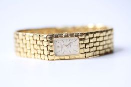 LADIES 18CT VACHERON CONSTANTIN QUARTZ WRIST WATCH, rectangular cream dial with baton hour