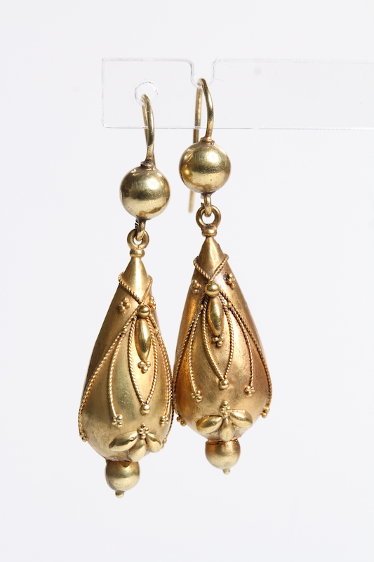 YG shepherd hook detailed drop earrings