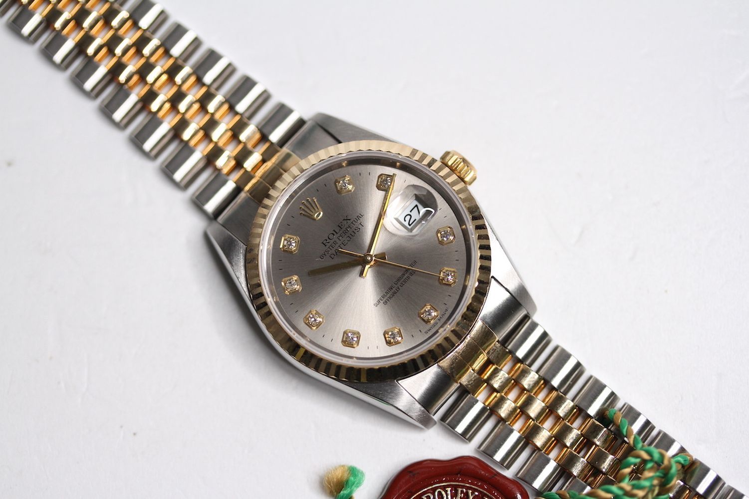 ROLEX DATEJUST STEEL AND GOLD DIAMOND DIAL REFERENCE 16233 FULL SET 2002, circular sunburst grey - Image 2 of 3