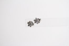 18ct Star Earrings, estimated diamond weight 0.18ct