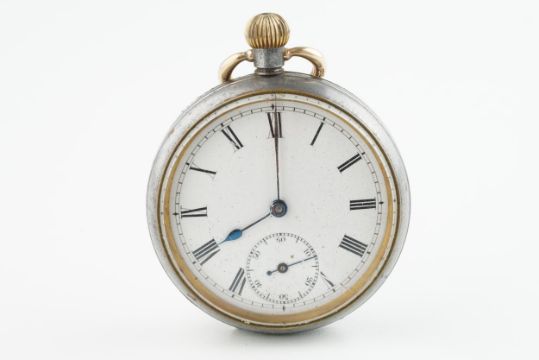 VINTAGE OMEGA POCKET WATCH, circular white dial with hour markers and hands, 40mm gun metal case