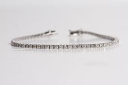 18ct Diamond Line Bracelet 2 x d clips D 3.00cts