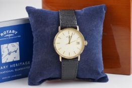 GENTLEMENS ROTARY 9CT GOLD WRISTWATCH W/ BOX, circular off white dial with stick hour markers and