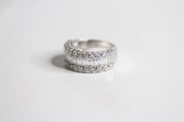 18ct Diamond Band Ring, with RB and baguettes TDW 2.15ct