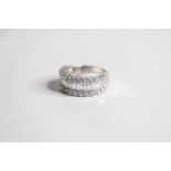 18ct Diamond Band Ring, with RB and baguettes TDW 2.15ct