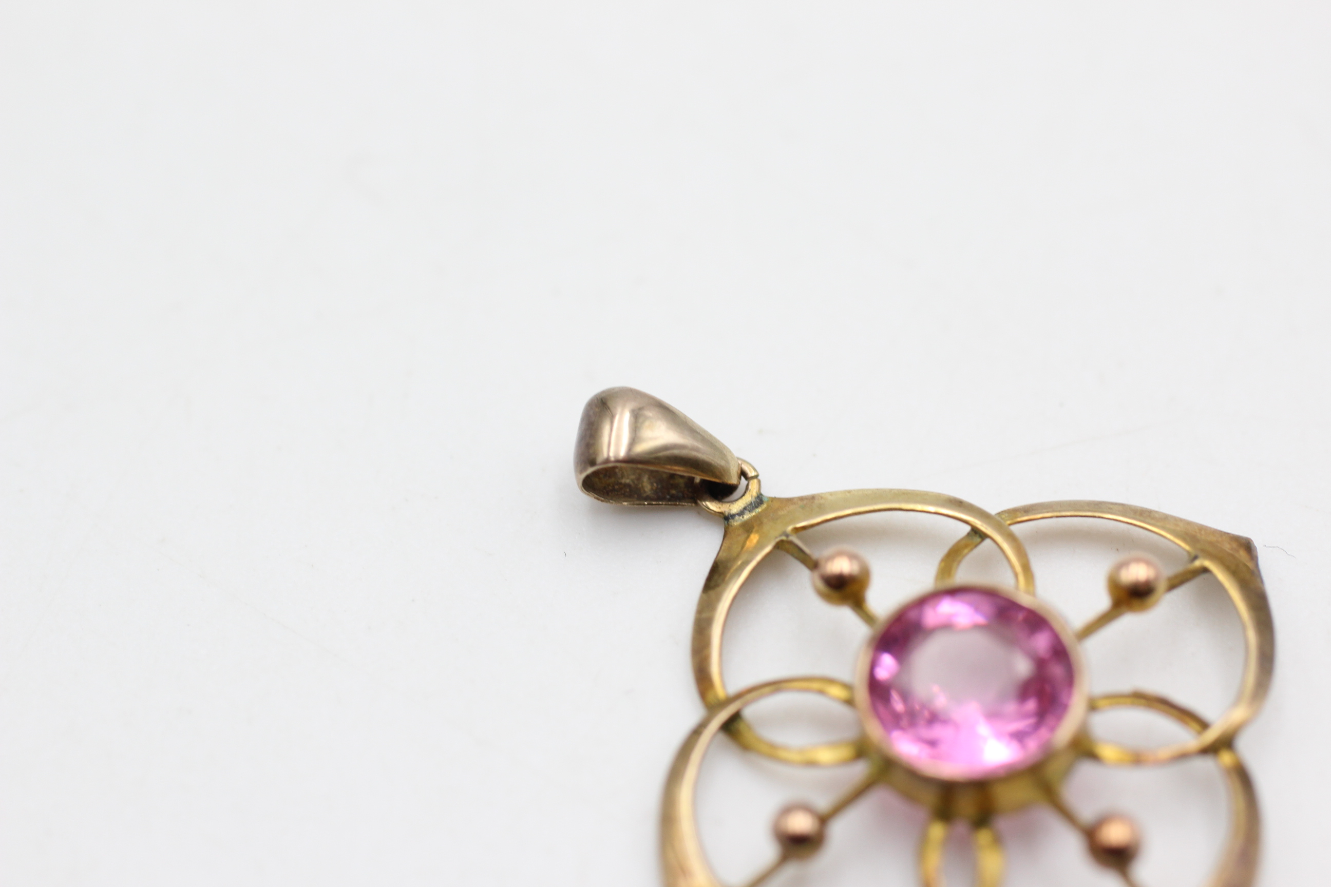 9ct gold antique garnet topped doublet lavalier pendant (1.4g) - Image 2 of 4