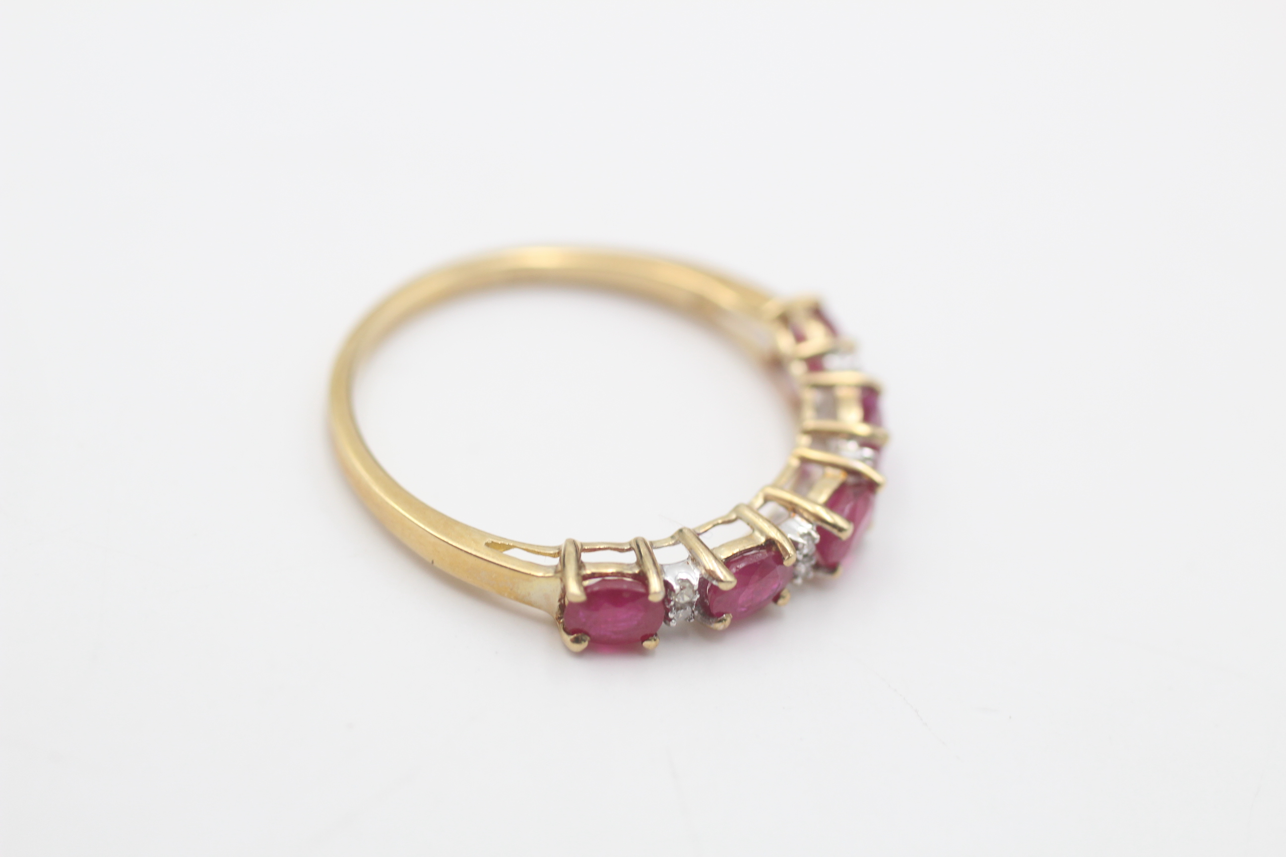 9ct gold ruby & diamond half-eternity ring (1.5g) - Image 4 of 4