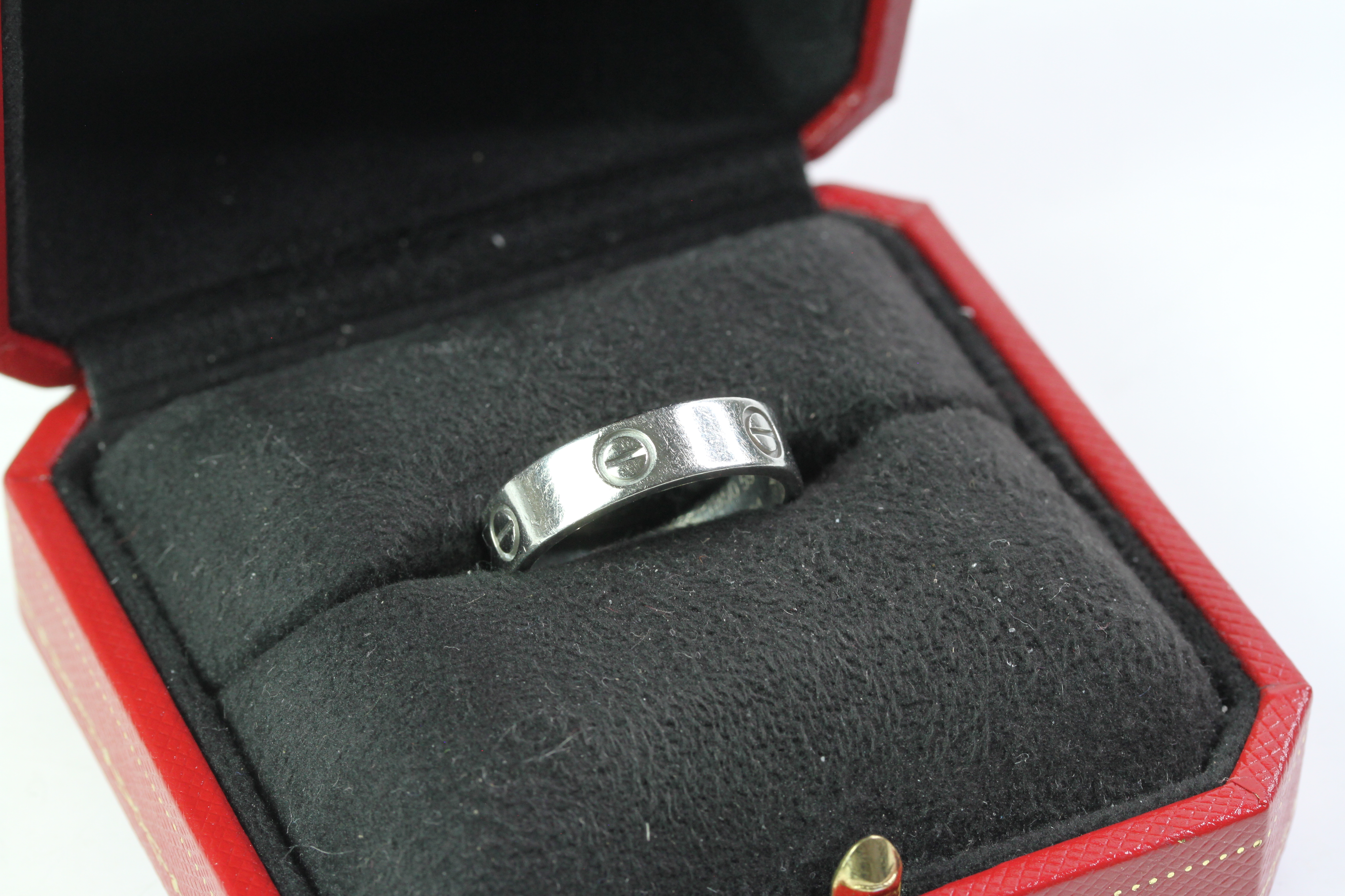 Cartier Love Ring, platinum, size S, comes with a Cartier box. - Image 2 of 3