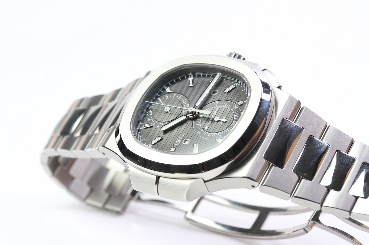 PATEK PHILIPPE NAUTILUS REFERENCE 5990/1A COLLECTORS SET 2015 - Image 8 of 11