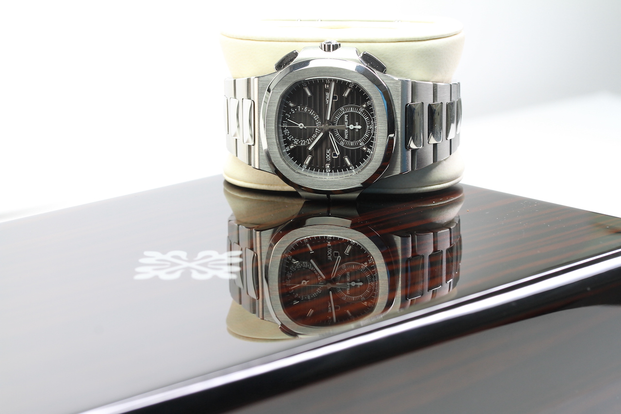 PATEK PHILIPPE NAUTILUS REFERENCE 5990/1A COLLECTORS SET 2015 - Image 11 of 11