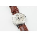 GENTLEMENS UNIVERSAL GENEVE TRI-COMPAX TRIPLE CALENDAR CHRONOGRAPH WRISTWATCH, circular silver