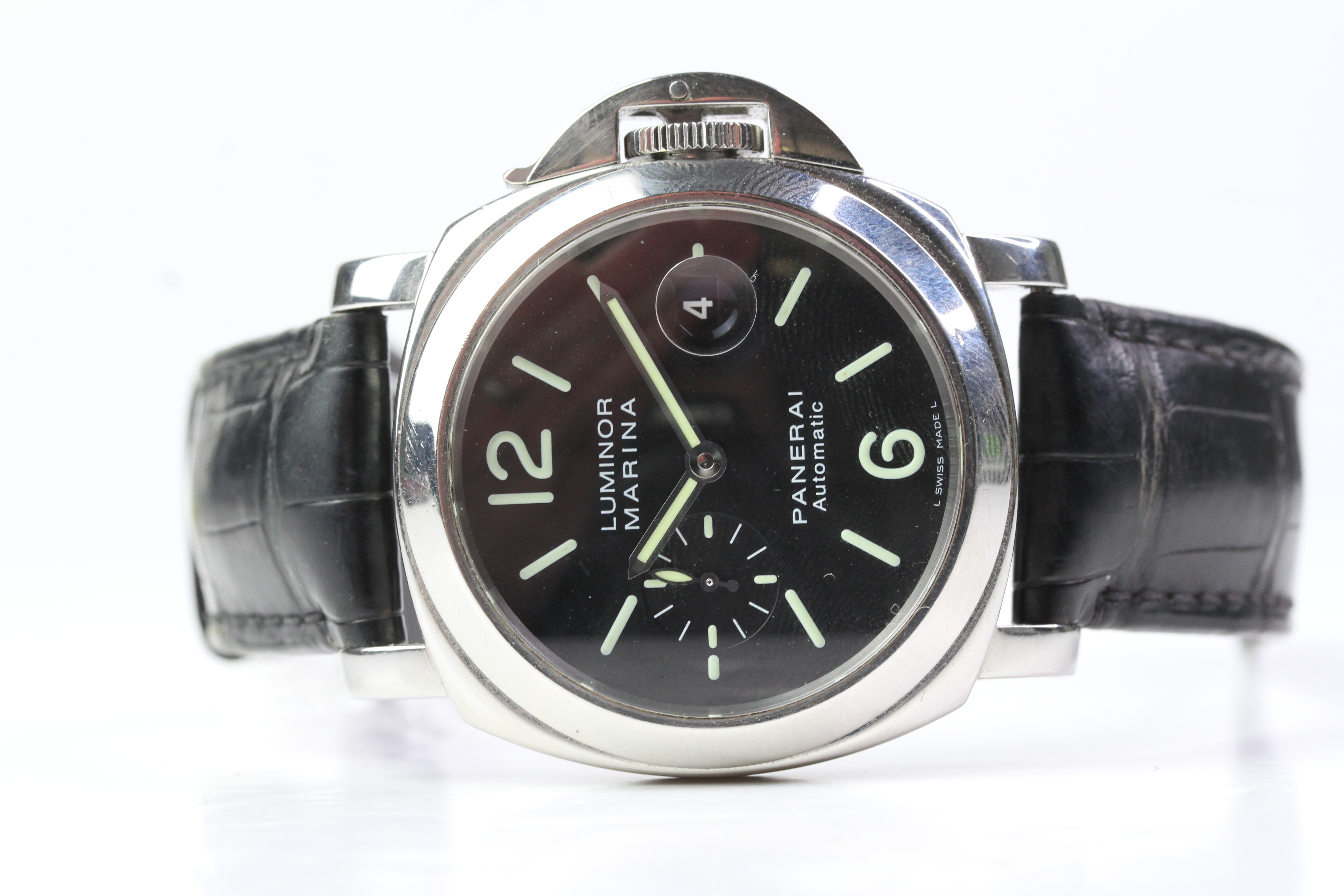 PANERAI LUMINOR MARINA WITH BOX REFERENCE PAM104