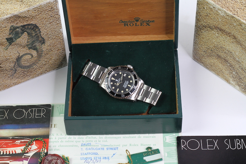 ROLEX SEA-DWELLER 'RAIL DIAL' 1665 BOX AND PAPERS 1981 - Image 2 of 17