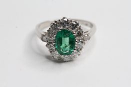 Platinum Emerald oval crown cluster E1.40/ 1.0 size M