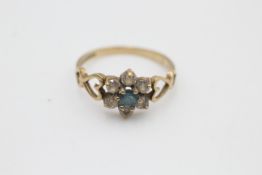9ct Gold Topaz & Clear Gemstone Floral Cluster Ring (1.4g)