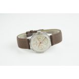 GENTLEMENS LEONIDAS TRIPLE CALENDAR CHRONOGRAPH WRISTWATCH, circular patina triple register dial