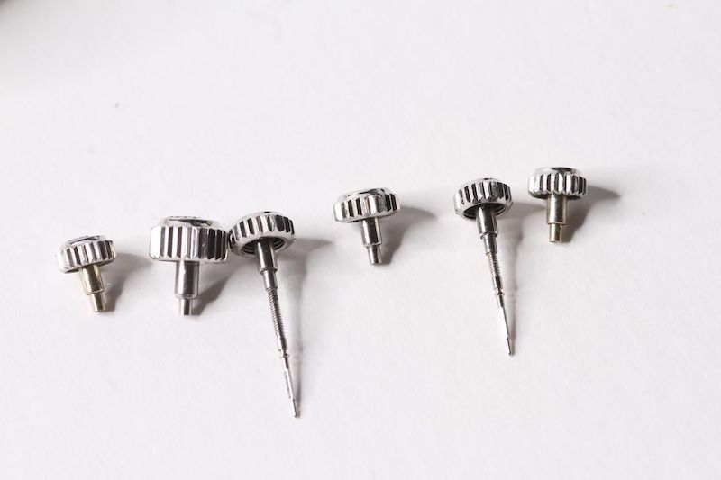 6x Rolex crowns, 2x with stems, 5mm / 5mm / 6mm / 5mm with stem / 6mm with stem / 7mm Coronet and - Image 5 of 6