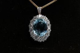 18YG aquamarine and old cut diamond cluster pendant and chain A6.61ct D1.50ct chain 3g