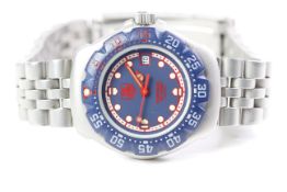 VINTAGE LADIES TAG HEUER PROFESSIONAL 200, blue dial with white track, blue outer bezel, stainless