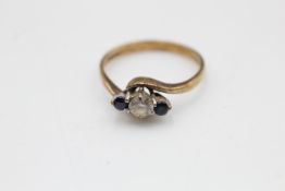 9ct Gold Sapphire & Clear Gemstone Three Stone Ring (1.8g)