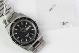 VINTAGE OMEGA SEAMASTER AUTOMATIC COSMIC 2000, circular black dial with block hour markers, day