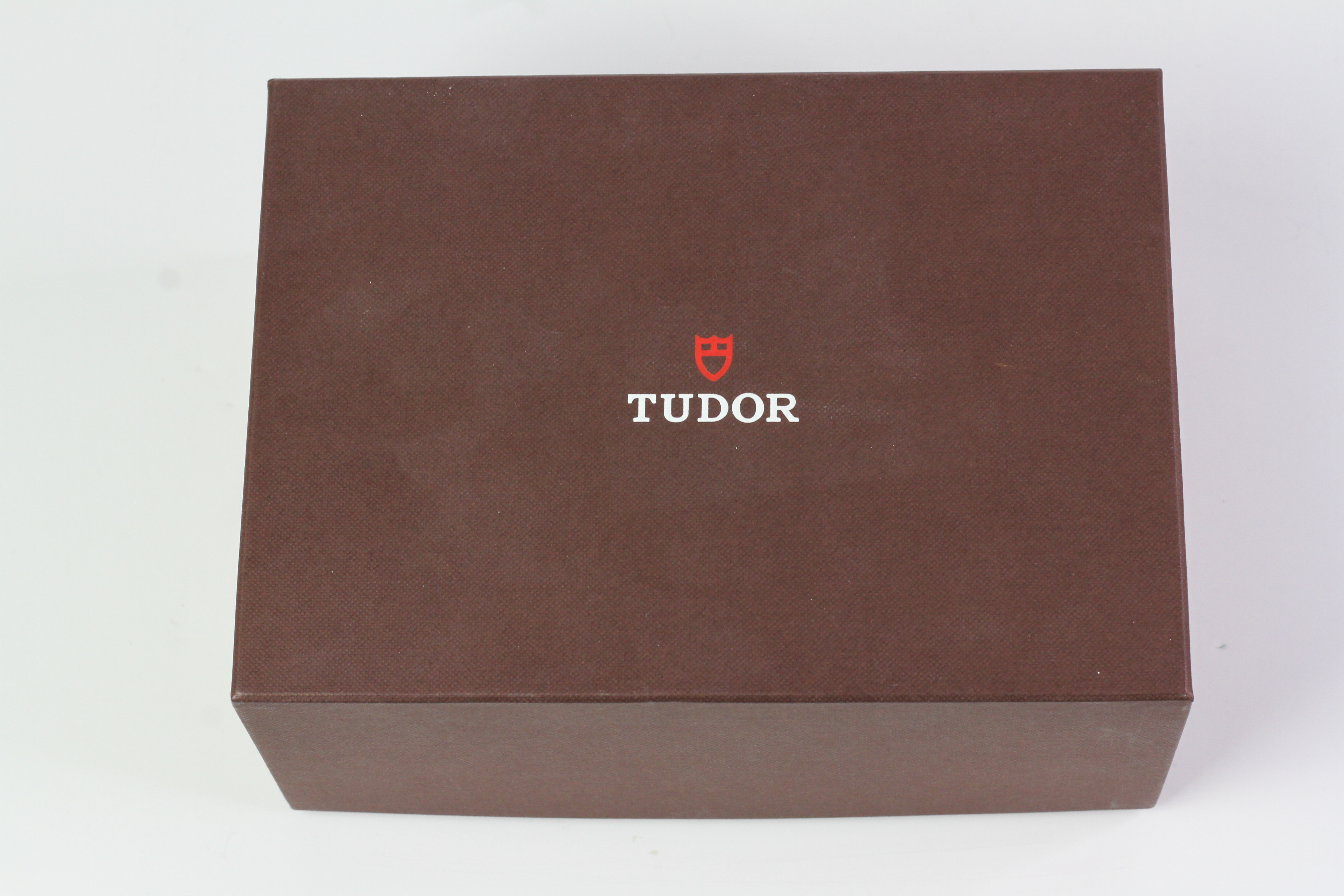 *To Be Sold Without Reserve" Modern Tudor inner and outer box
