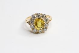 18YG crown cluster yellow sapphire and diamond ring YS2.70/D1.60