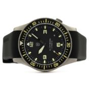 GENTLEMAN'S ELLIOT BROWN HOLTON AUTOMATIC ON RUBBER STRAP, 101-A11-R01, SEPTEMBER 2021 BOX & PAPERS,
