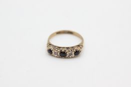 9ct gold vintage sapphire & diamond five stone gypsy setting ring (2.4g)
