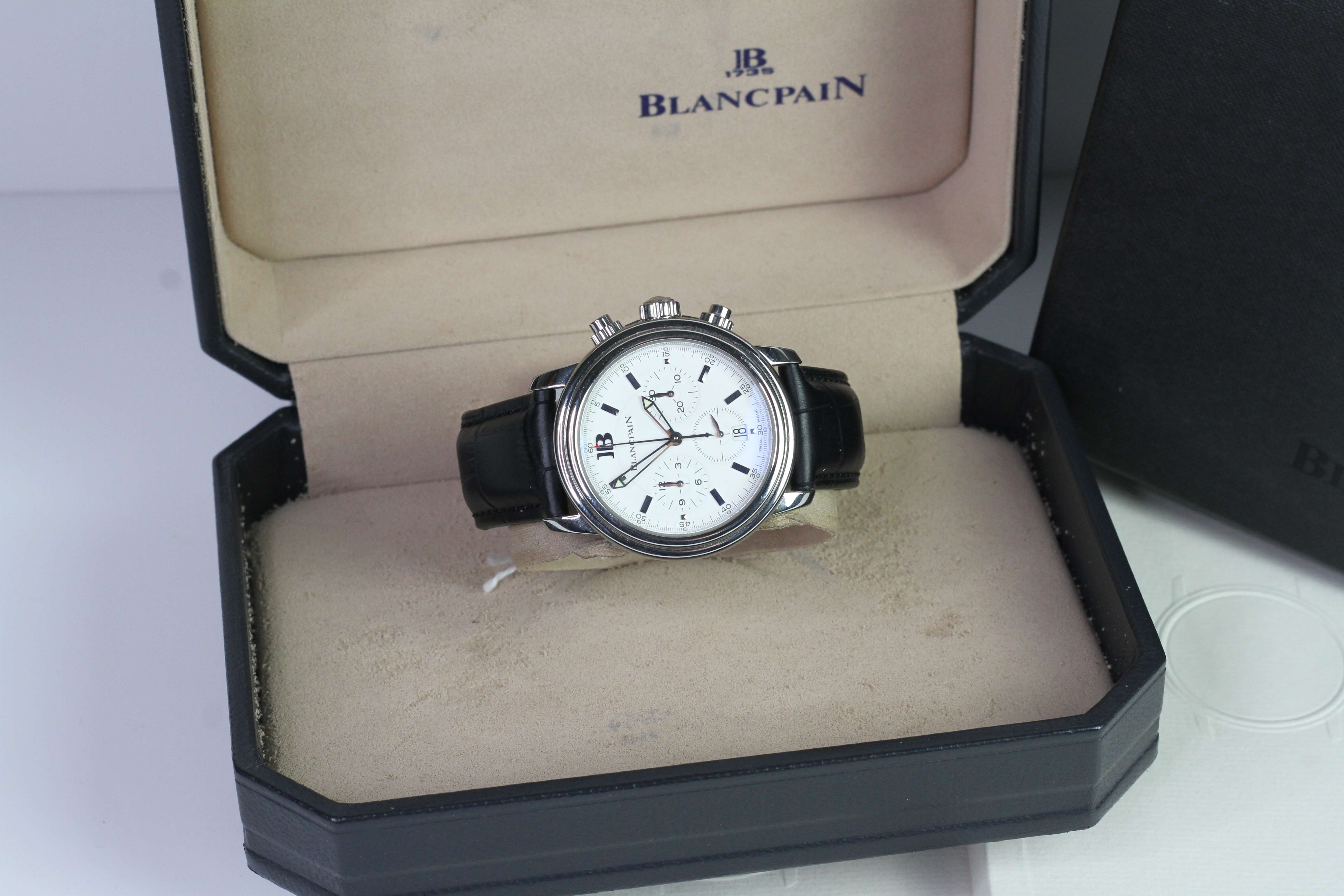 BLANCPAIN LEMAN CHRONOGRAPH WITH BOX AND PAPERS 1996, white dial with three subsiday dials, date - Image 2 of 6