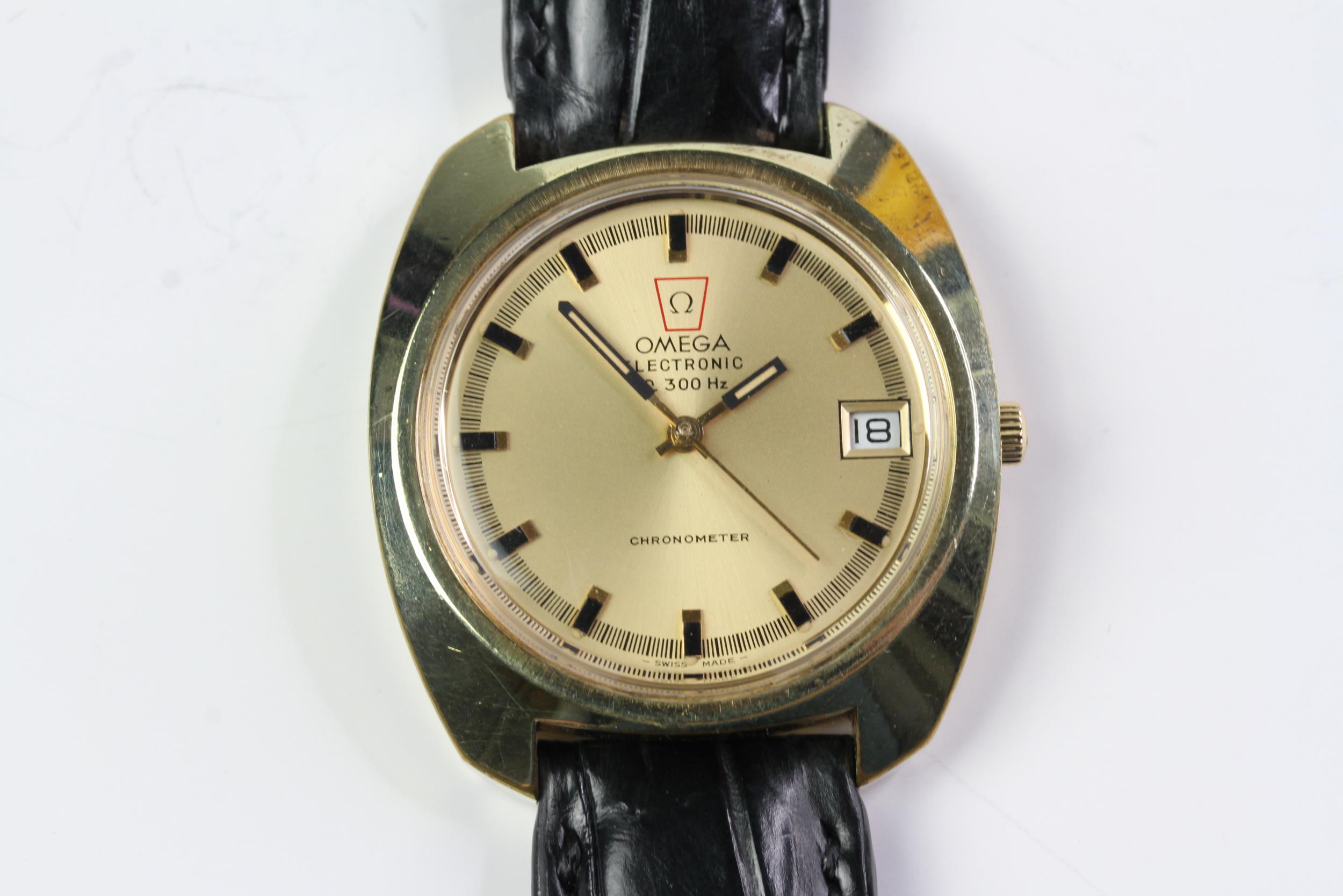 VINTAGE OMEGA ELECTRONIC F300HZ CHRONOMETER 1970S, champagne dial with black onyx block hour - Image 2 of 5