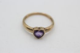 9ct gold heart shaped amethyst solitaire ring (1.8g)
